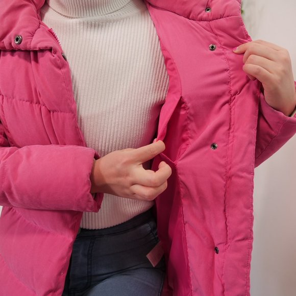 Bright pink puffer coat Size: US S/XS - Picture 14 of 15